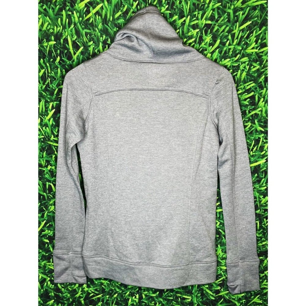 Atlanta Braves MLB Baseball Women’s XS Gray Mock Neck Sweatshirt Pullover - Picture 2 of 4